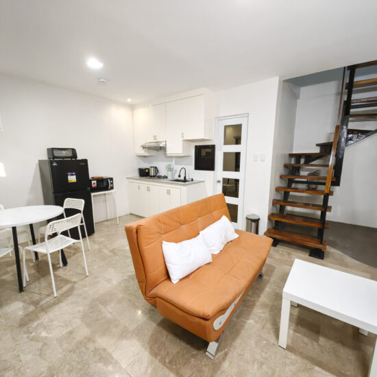 Consuelo Suites - Living room view