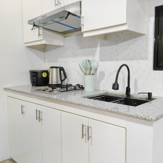 Consuelo Suites - Kitchen