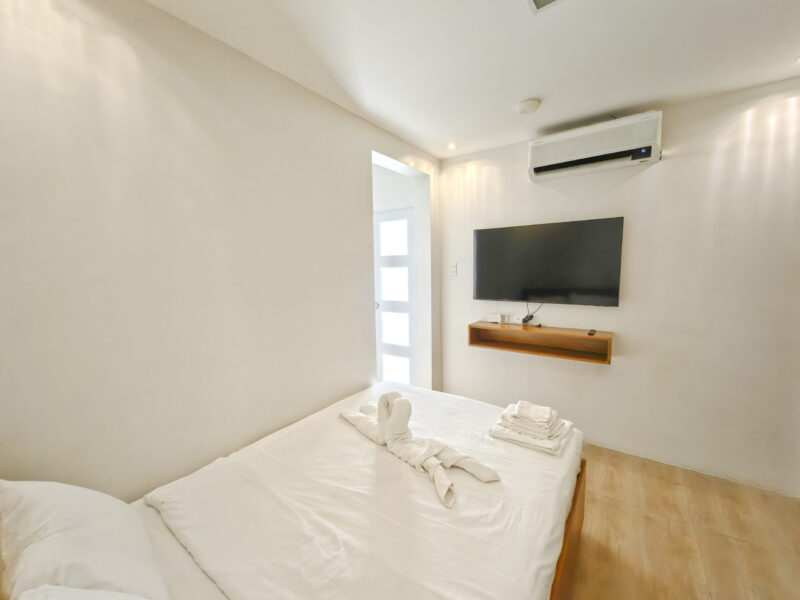 Consuelo Suites - Bedroom view